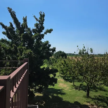 Casa Rifugio Parma 3*